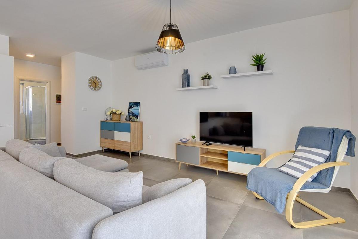 Apartment Barbara Медулин Екстериор снимка